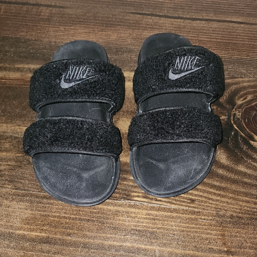 Nike Black Off Court Duo Slides Size 6